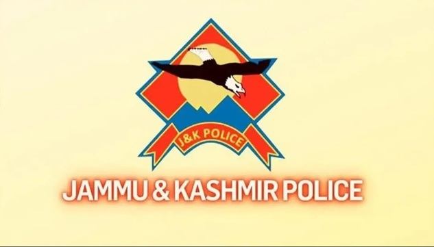 Notorious Criminals  opened fire at  Cops in Jammu ; one  Criminal succumbs to injuries 