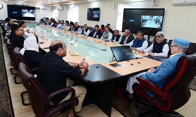 'CM Omar Abdullah chairs meeting with Ministers & Administrative Secretaries: Issues directions'