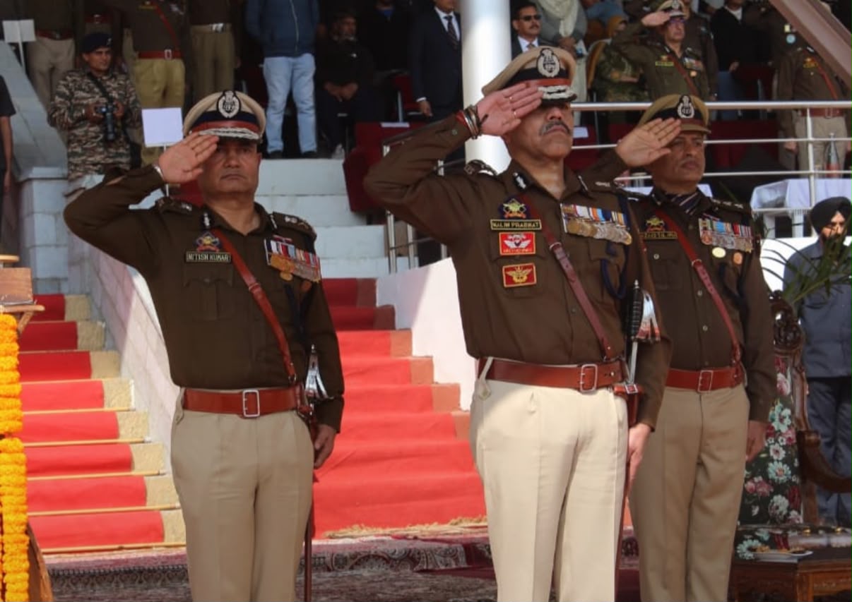 'PM Modi , Amit Shah, Manoj Sinha pay tributes to Police Personnel on Police Commemoration Day'