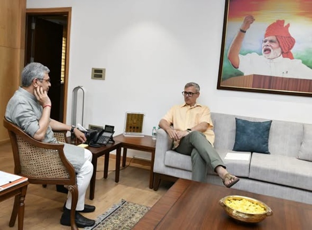 'J&K CM Omar Abdullah meets Union Minister of Railways'