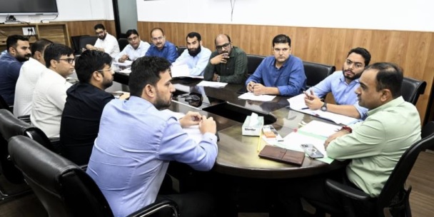 Div Com reviews progress on Delhi Katra Expressway, Ring Road: Asks DCs for disbursement of compensation in a time-bound manner