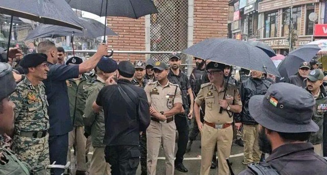 'Nalin Prabhat , SJM Gilani visit Anantnag to assess security situation following Terror attack '