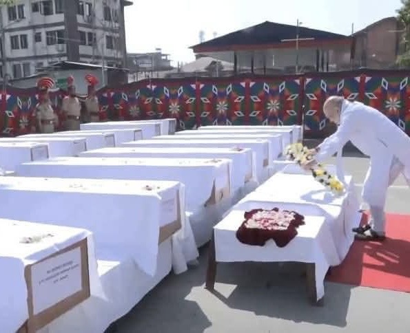 Union Home Minister Amit Shah pays Tribute to Pahalgam Terror Attack Victims, meets Survivors 