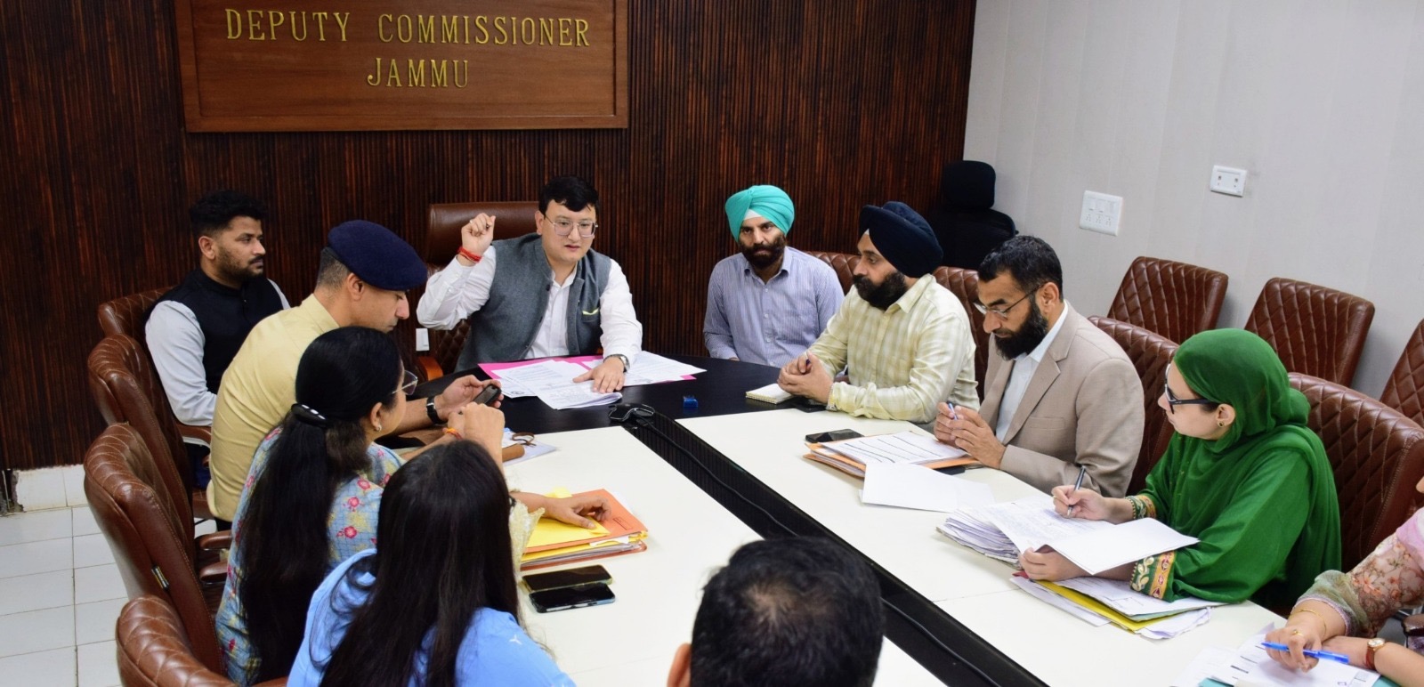 'DC Jammu chairs meeting on Sunday'