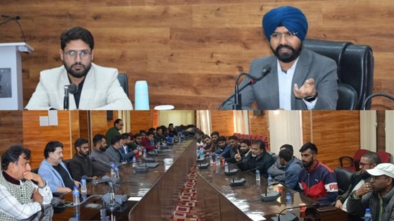 DDC Doda urges Media Persons for reasonable, fair reporting
