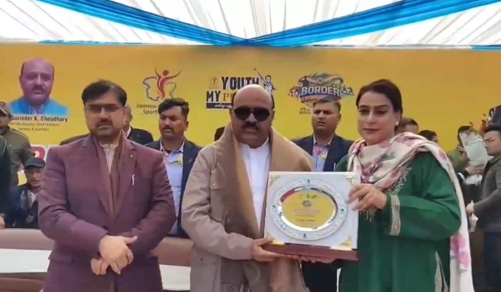 Surinder Choudhary , Satish Sharma inaugurate Border Sports Festival