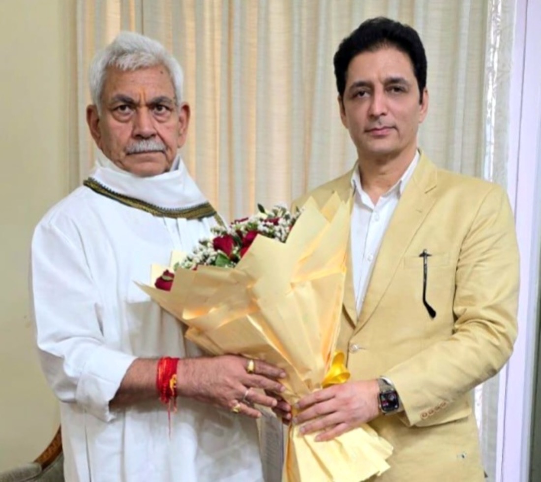 'MLA Shakti Parihar calls on LG J&K '