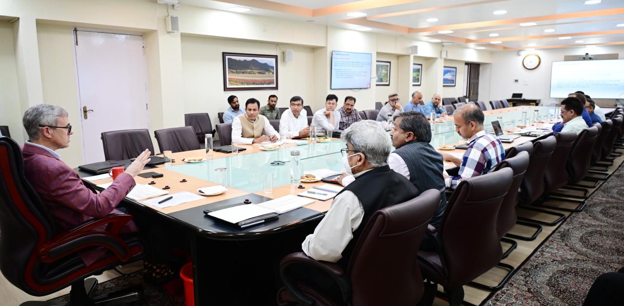 CM J&K for timely execution of key hydro power projects