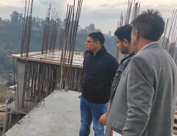 DC Rajouri stresses the imperative of maintaining top-notch construction standards