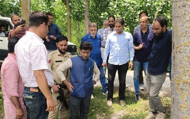  ADDC Budgam inspects Works
