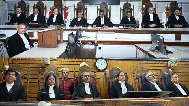 'High Court holds full court reference to condole Justice Jhanjis's demise '