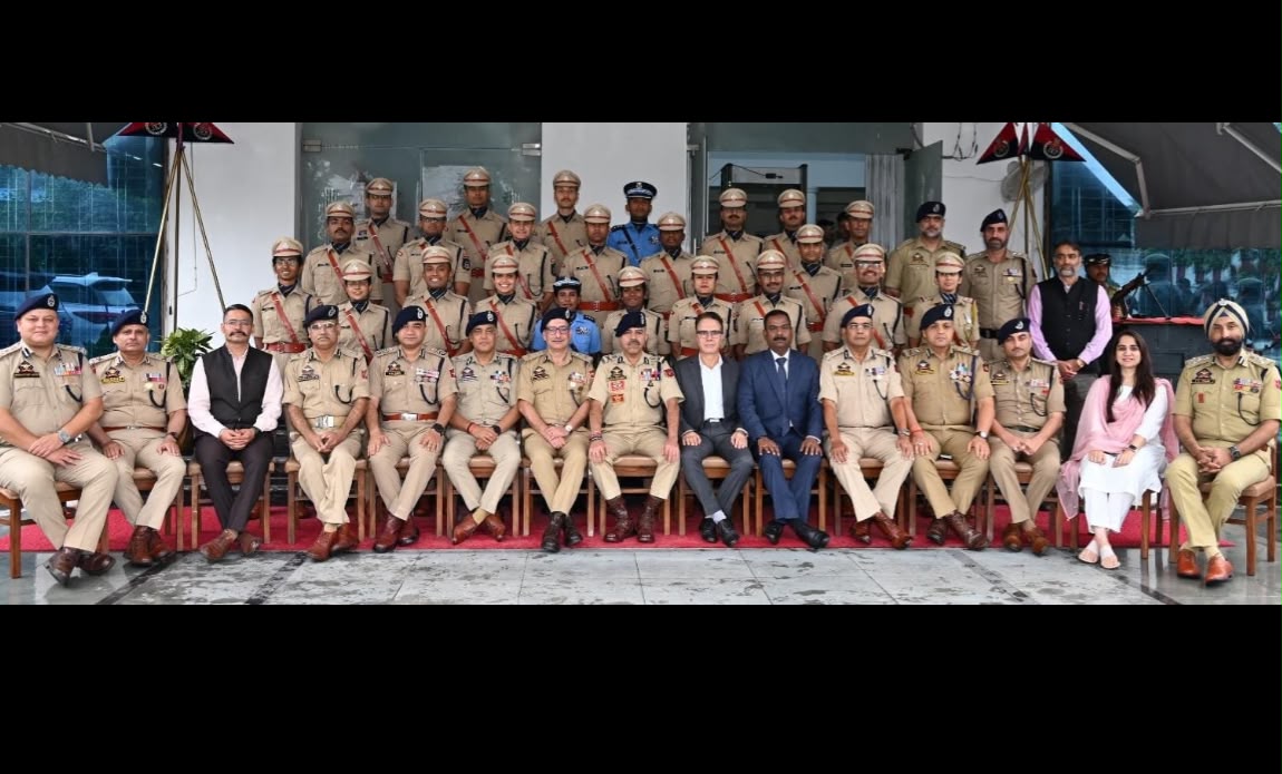 'Senior Officers of J&K Police interact with 21 IPS Officer Trainees'