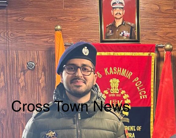 JKPS Officer clears UPSC Exam