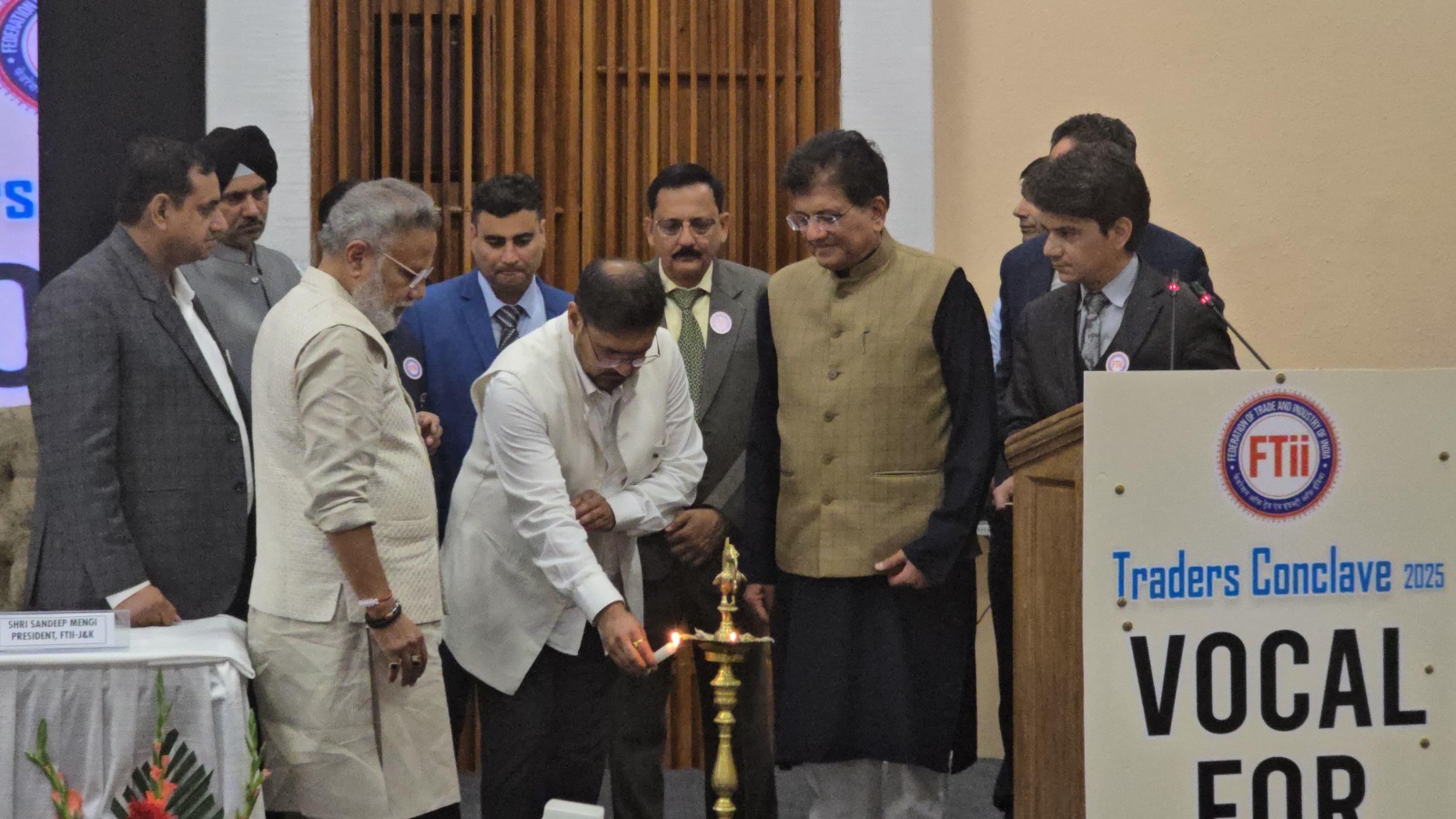 Satish Sharma calls for Integration of IT, Consumer Welfare, Skill Development in J&K 
