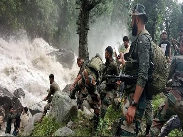8 family members of in the Miran Sahib village go missing in Chashoti cloud burst