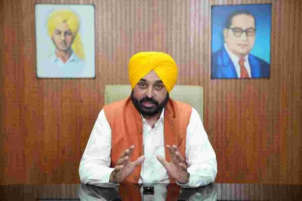 Chief Minister Punjab  suspends DSP following the police lathi-charge on sanitation workers