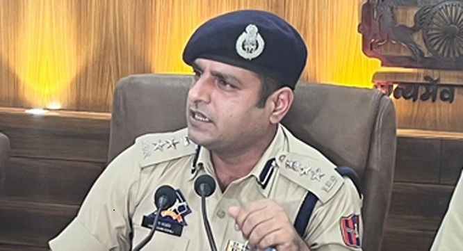 J&K Govt relieves IPS Officer Chandan Kohli to join in Cabinet Secretariat