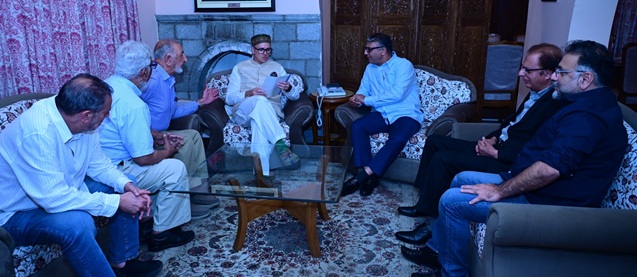CM Omar Abdullah meets IUST VC, KCCI delegation at Raabita 