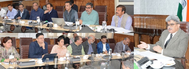 CS Dulloo reviews progress on solarization of houses & govt buildings in J&K 