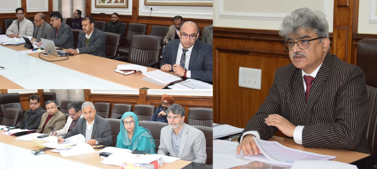 CS J&K chairs meeting of PWD ; merger of JKPCC staff in PWD discussed
