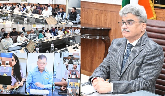 CS Atal Dulloo reviews quality, timeliness of public grievance redressal across J&K