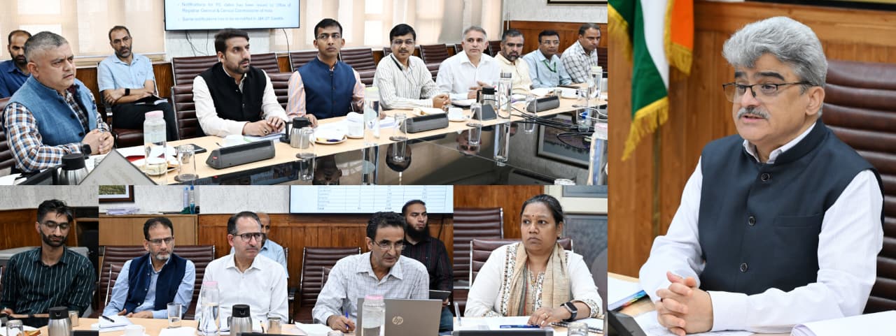  CS Atal Dulloo sets in motion Population Enumeration Phase of Census-2027 in snow-bound areas of J&K