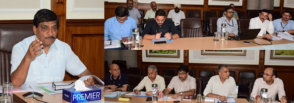 CS J&K reviews Measures being taken for prevention of Dengue and Status of Ongoing Smart City projects