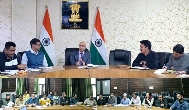 DC Kishtwar directs to complete all pending JJM works in a time-bound manner & adhering to quality parameters
