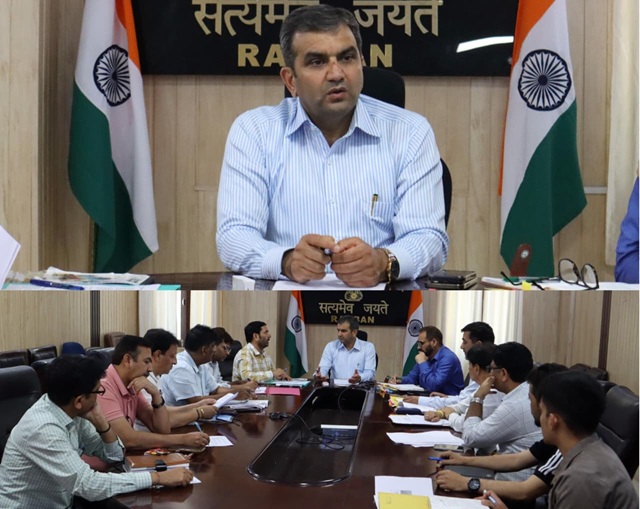DC Ramban stresses coordinated efforts for successful implementation of the campaign of Jal Shakti Abhiyan