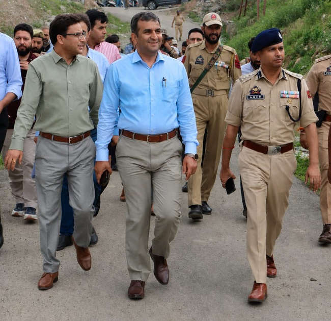 DC Ramban directs to ensure that all facilities made operational well before the commencement of  SANJY pilgrimage
