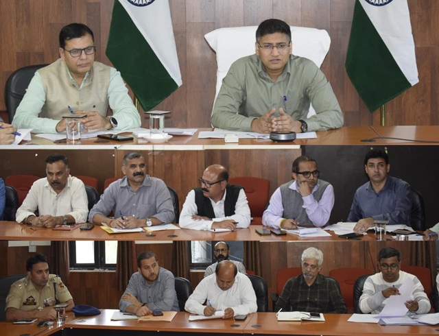 DC Reasi stresses improved telecom connectivity in uncovered areas