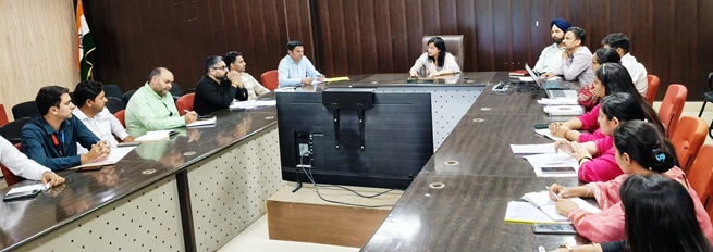 DC Samba asks for at least 10 cases under Mission YUVA  from each Vibrant Village before next review meeting