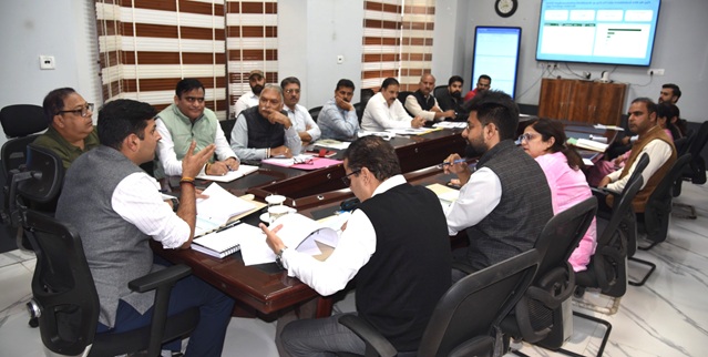 DC Udhampur directed  for transparent, time-bound implementation of all schemes