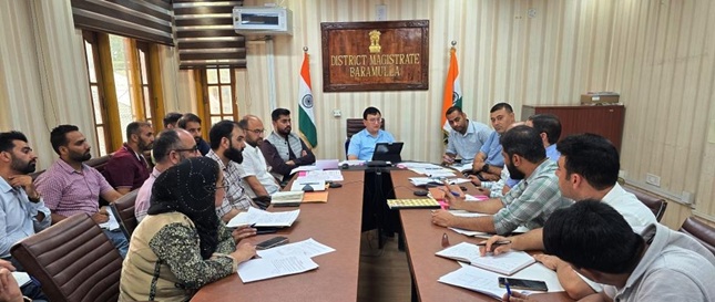 DC Baramulla directs strict monitoring & enforcement action wherever irregularities are reported for NH Projects