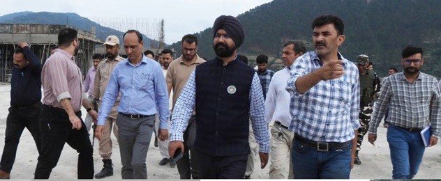 DC Doda inspects progress of Multi Storey Car parking project