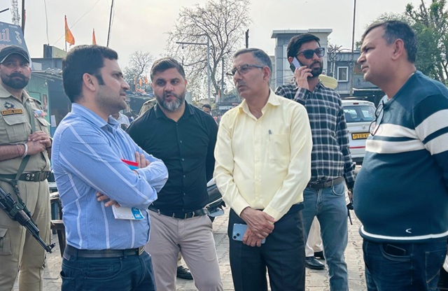 DC Kathua reviews proposed rejuvenation works aimed at enhancing the overall aesthetics and utility