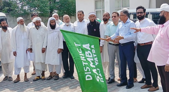 DC Samba flags off 29 Hajj Pilgrims for holy pilgrimage 