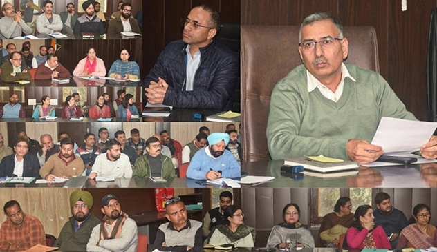 DC Samba reviews status of registrations on JK Samadhan Portal 