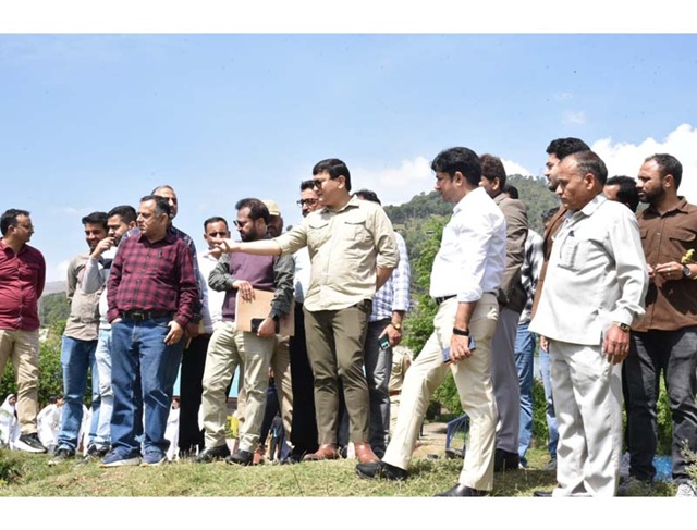 DC Udhampur conducts extensive tour of Sub-Division Chenani: Stressing punctuality & accountability