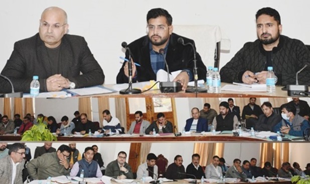 DC Rajouri issues  directions to Officers over Issues 
