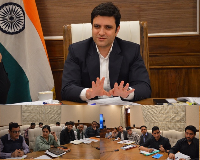 DC Budgam Instructs timely preparation of DPRs of balance & additional components