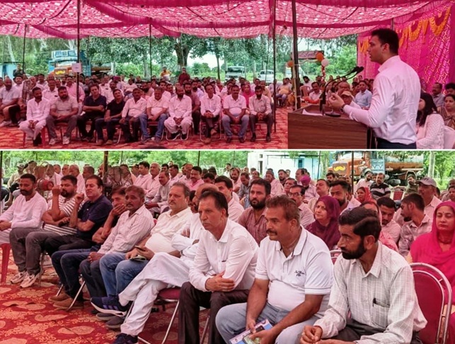 DC Jammu takes decisions on spot during Block Diwas 