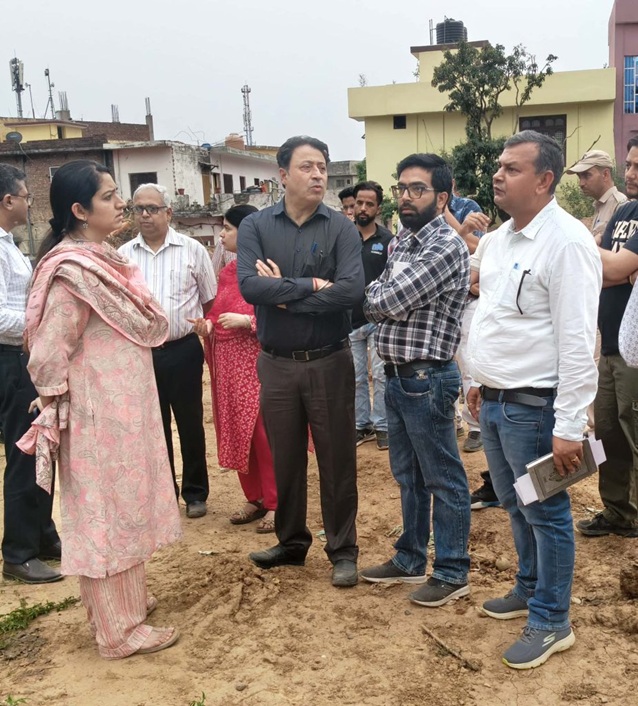 DC Udhampur directs all departments to coordinate effectively 