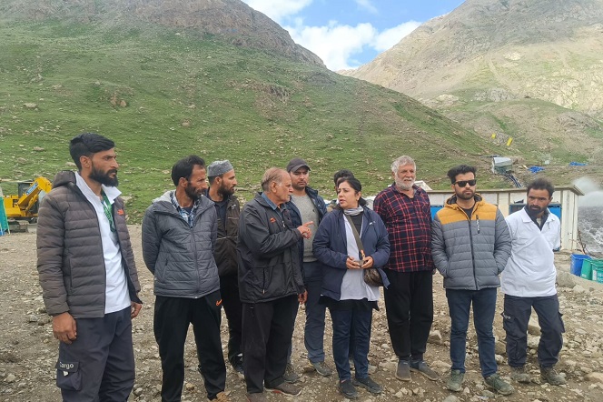  DG Rural Sanitation J&K Reviews Sanitation Facilities at Poshpathri, Panjtarni, MG Top