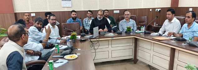  DG reviews working of Treasuries, processing of bills ahead of FY closure