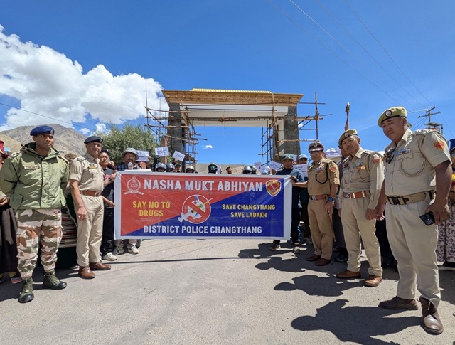 'DGP  Ladakh stresses stakeholders coordination for peace, security in border areas '