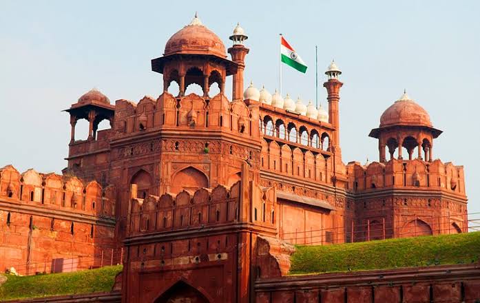 LG Delhi orders transfers and postings of 11 IPS , DANIPS Officers