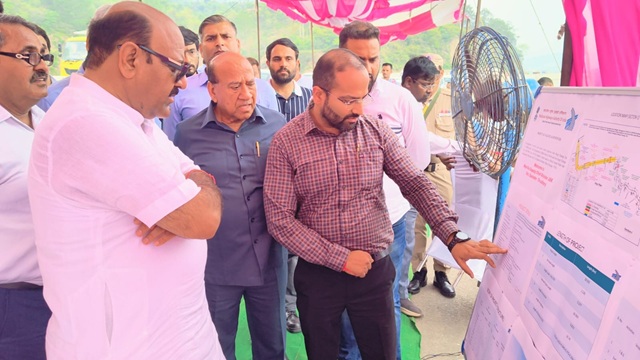 Regular field visits essential for ensuring effective implementation of developmental works & timely redressal of public grievances: DYCM