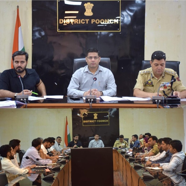 DC Poonch orders to intensify the district wide drug de-addiction campaign