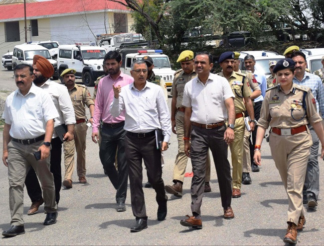 Div Com Jammu directs Kathua Administration for seamless conduct of Shri Amarnath Ji Yatra 